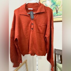 Chigant Collared Sweater. Size Large. Damaged.